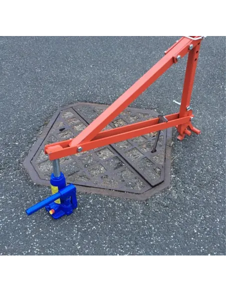 Zvedák poklopu Care Construction Goliáš